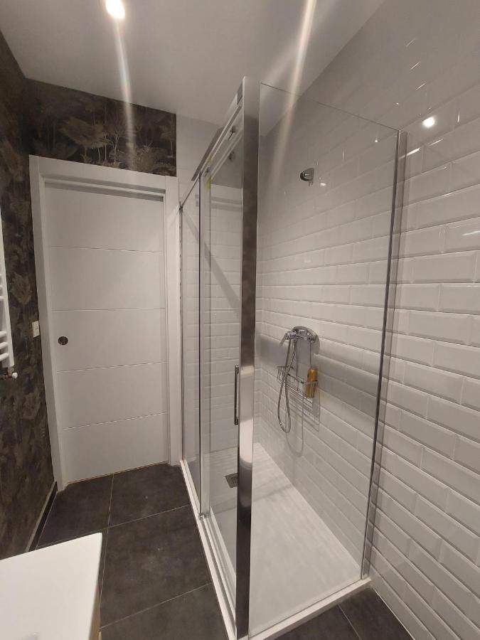 Habitacion En Apartamento Con Zonas Comunes Compartida H3 بلباو المظهر الخارجي الصورة